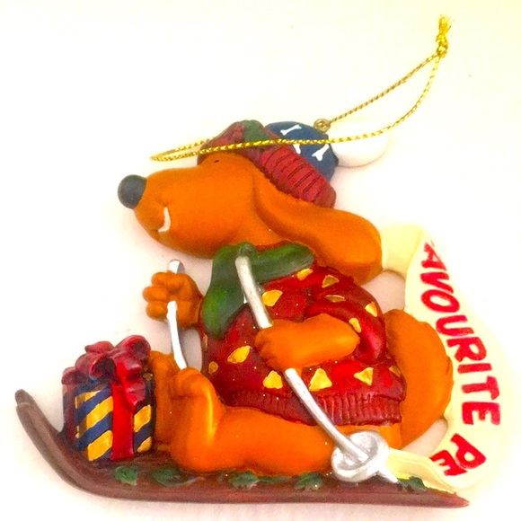 Favorite Pet Sleigh Dog Christmas Ornament Polystone Resin - Picture 6 of 11